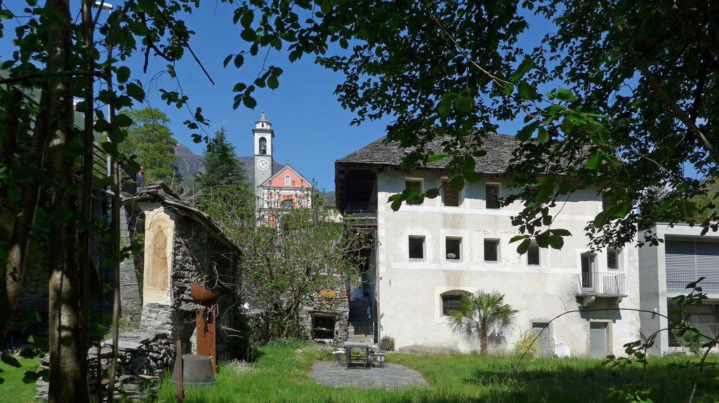 Casa Martinelli, Boutique-Hotel Maggia Exterior photo